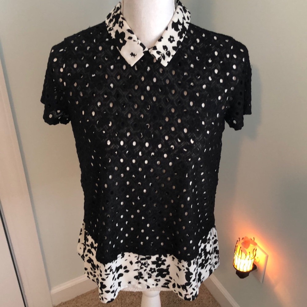 Elle🌷Black Floral Top